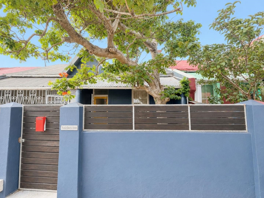 2 Bedroom Property for Sale in Woodstock Western Cape